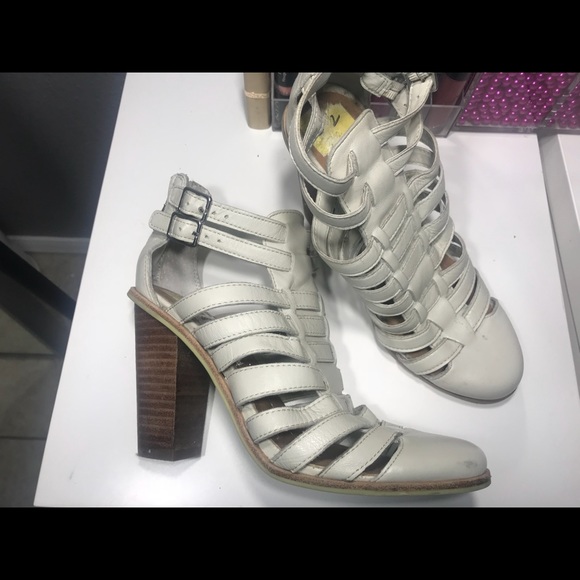 Shoes - Dolce vita heels